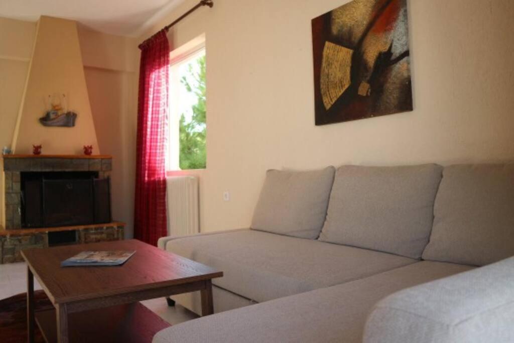 Anestis Apartment Akrata Luaran gambar
